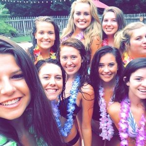 Meet your Posher, Railey